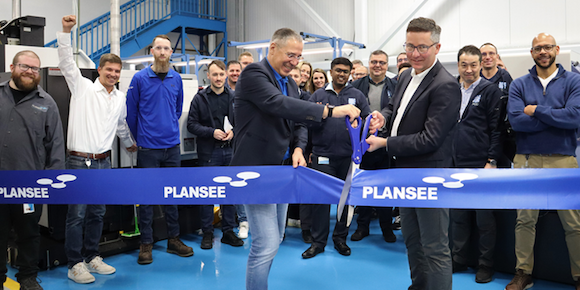 Ulrich Lausecker (front right), member of the executive board at Plansee High Performance Materials (HPM) and Peter Aldrian (front left), president & CEO of Plansee USA, at the inauguration of the Manufacturing Training Center (Courtesy Plansee)